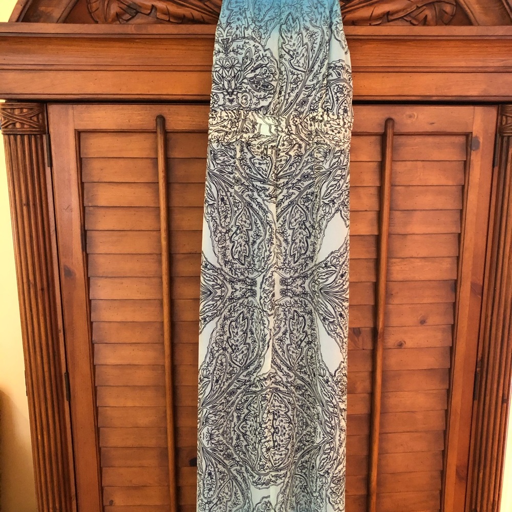 Beautiful blue maxi - Picture 3 of 3